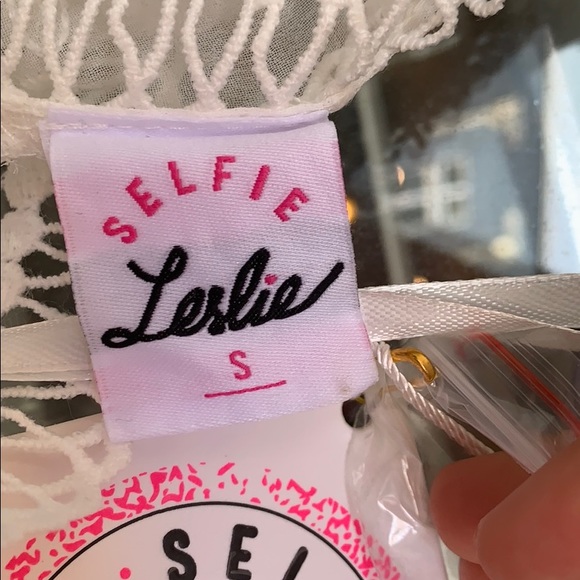 NWT Ellis Open Back Dressy Floral dress WHITE - Picture 7 of 8